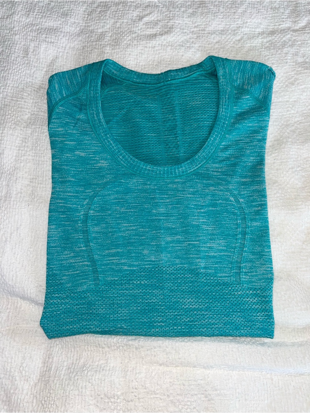 Lululemon Swiftly Tech Short Sleeve Crew - Picture 2 of 11
